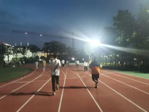 夏季跑步吃瓜视频大全,夏季跑步吃瓜视频大盘点